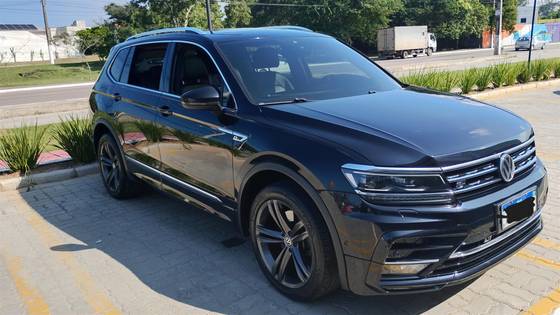VOLKSWAGEN TIGUAN 2.0 350 TSI GASOLINA ALLSPACE R-LINE 4MOTION DSG VOLKSWAGEN TIGUAN 2.0 350 TSI GASOLINA ALLSPACE R-LINE 4MOTION DSG